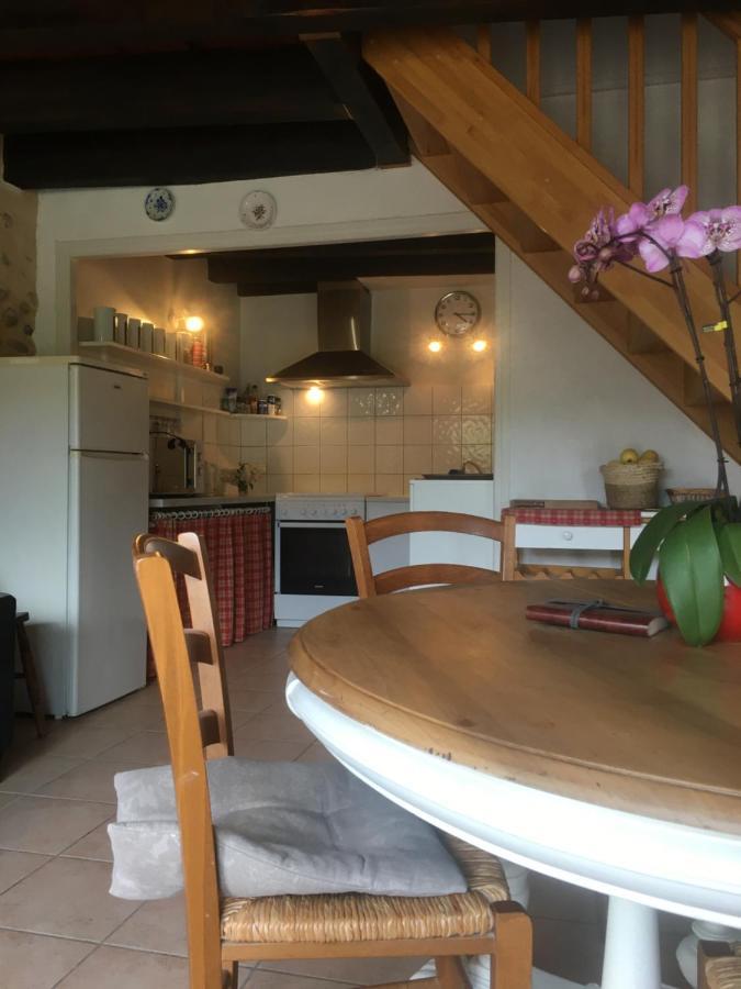 La Ferme De Valauris Bed and Breakfast Sisteron Eksteriør billede