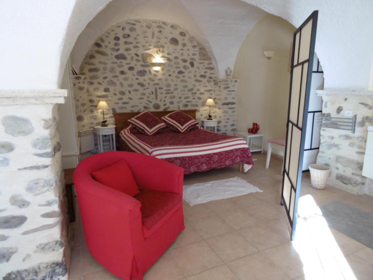 La Ferme De Valauris Bed and Breakfast Sisteron Eksteriør billede